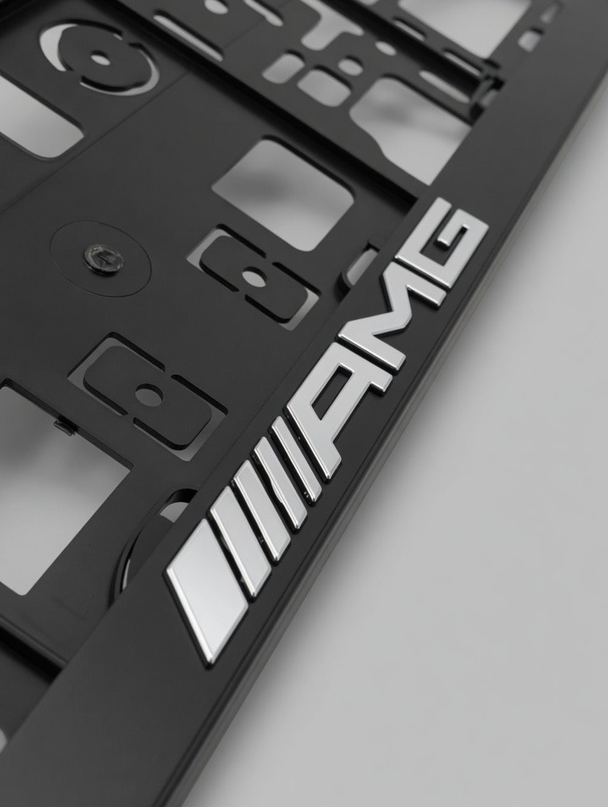 Portamatrículas  AMG | Clase A, C, E, GLC, GLA, CLA | Logo y Letras 3D Cromadas