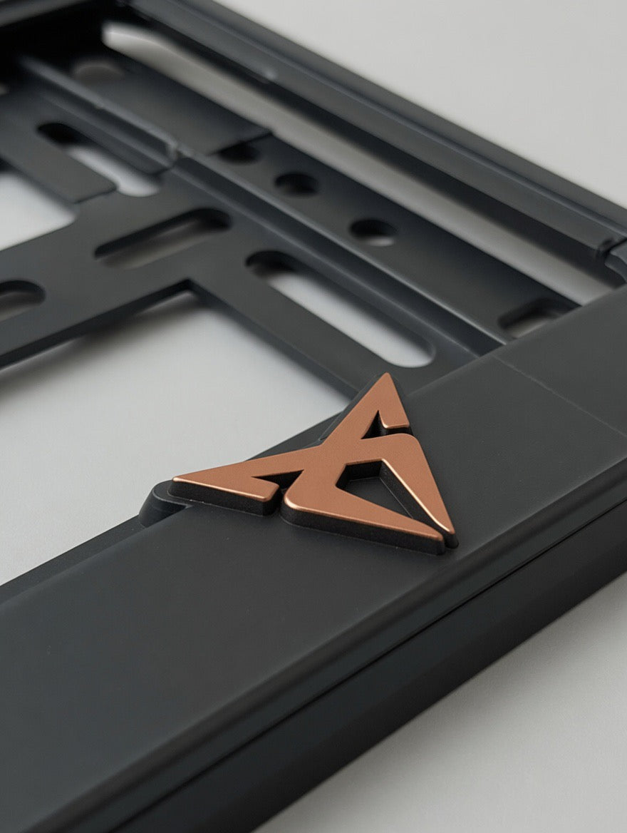Portamatrículas Cupra | Formentor, Leon, Ateca, Born | Logo y Letras 3D Efecto Cobre