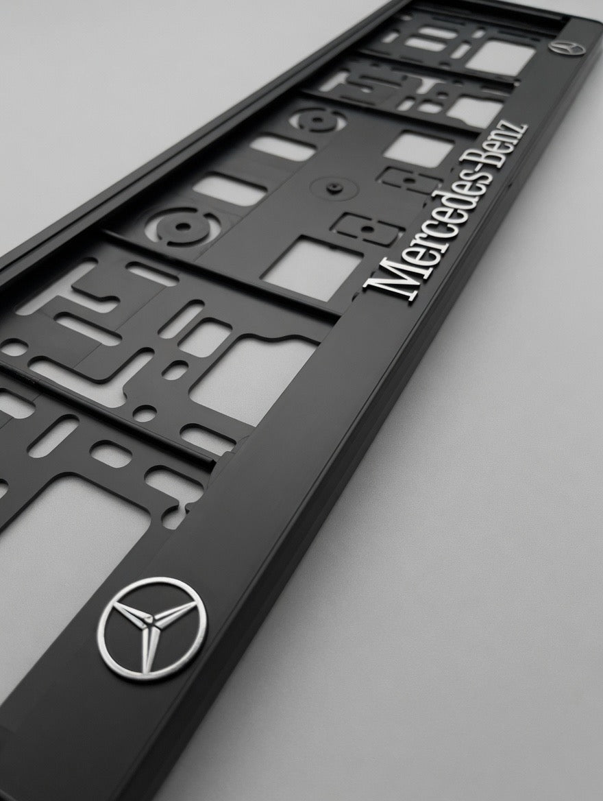 Portamatrículas Mercedes Benz Clase A, C, E, GLC , GLA , CLA  | Logo y Letras 3D Cromadas