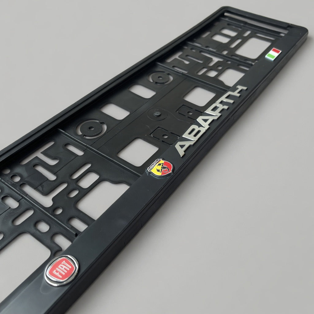 Portamatrículas Abarth | 500, 595, 695, Punto | Logo Escorpión y Letras 3D Cromadas